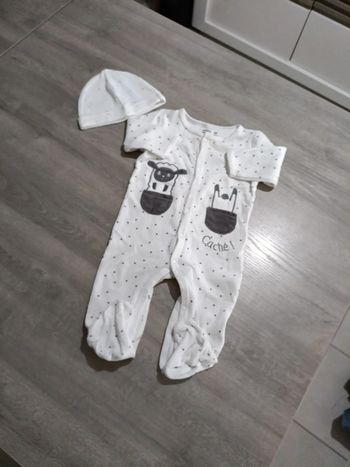 Grenouillère + Bonnet bébé 6 mois - GEMO - Très bon état