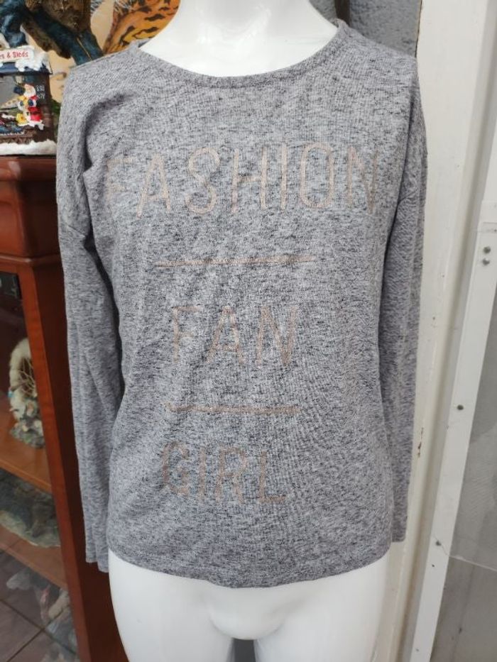 Haut manches longues gris taille 12 ans Gémo