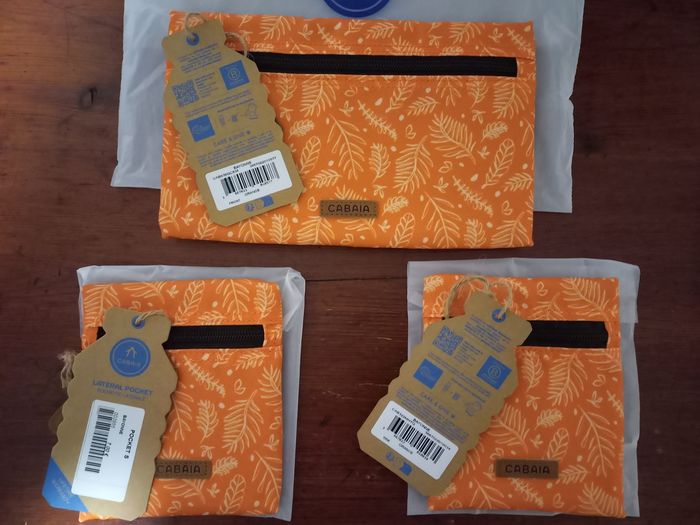 Lot pochettes Cabaïa