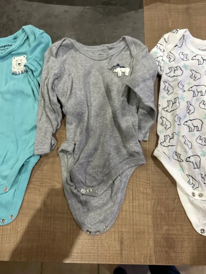 Lot de 3 bodys bébé - photo numéro 3