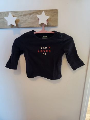 Tee-shirt bleu marine