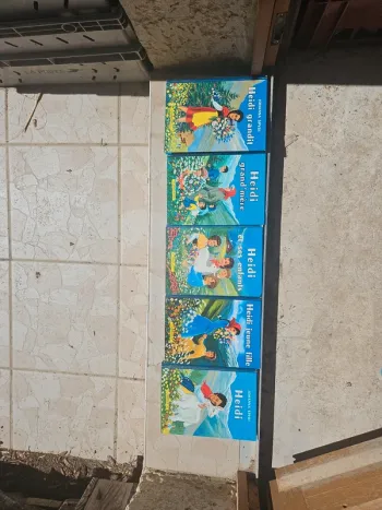 Lot de 5 livres Heidi 1958