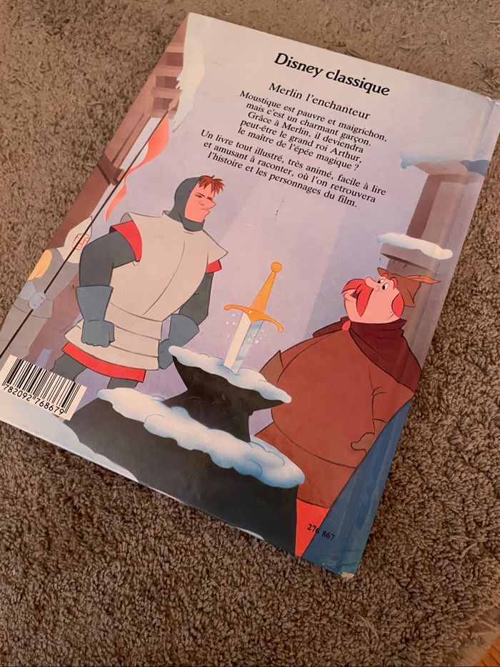 Livre - Merlin l’enchanteur - photo numéro 2