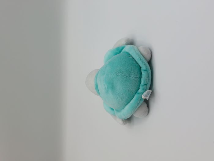 Peluche doudou tortue DODIE vert blanc 18 cm - photo numéro 3