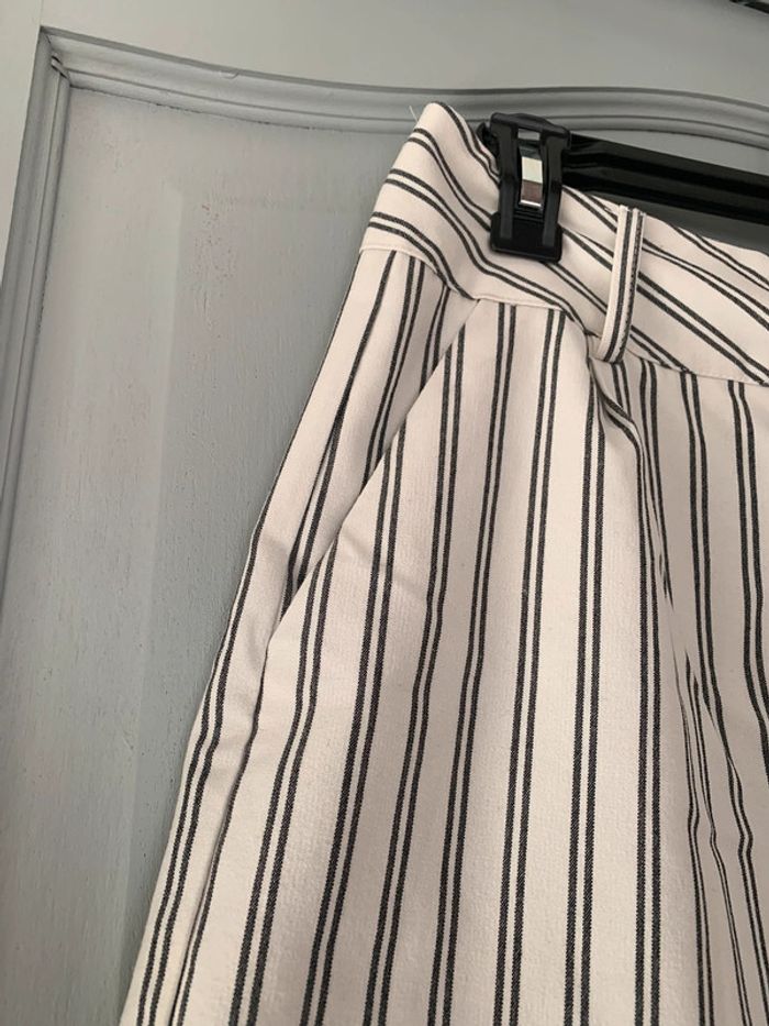 Short à rayures - photo numéro 2
