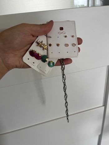 Lot bijoux