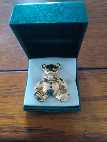 Broche ourson métal doré