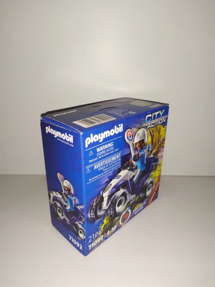 Figurine Playmobil city action pull back motor promo pack 21 Pc 71092 neuf en boite - photo numéro 3