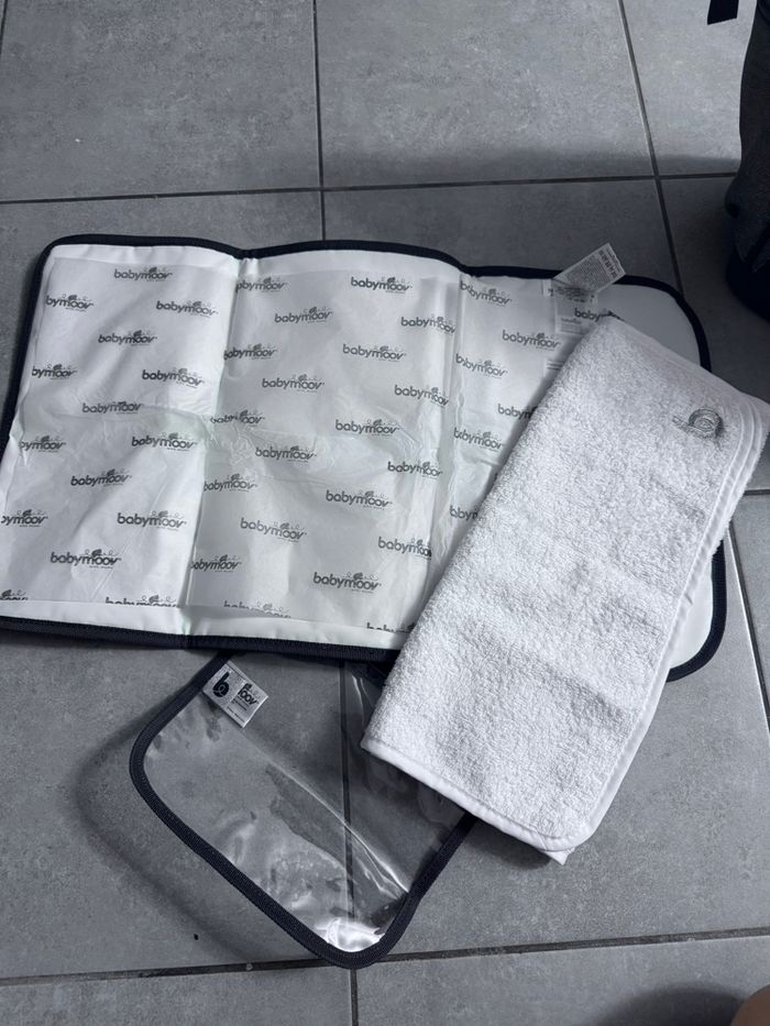 Sac pour bébé neuf jamais utilisé - photo numéro 4