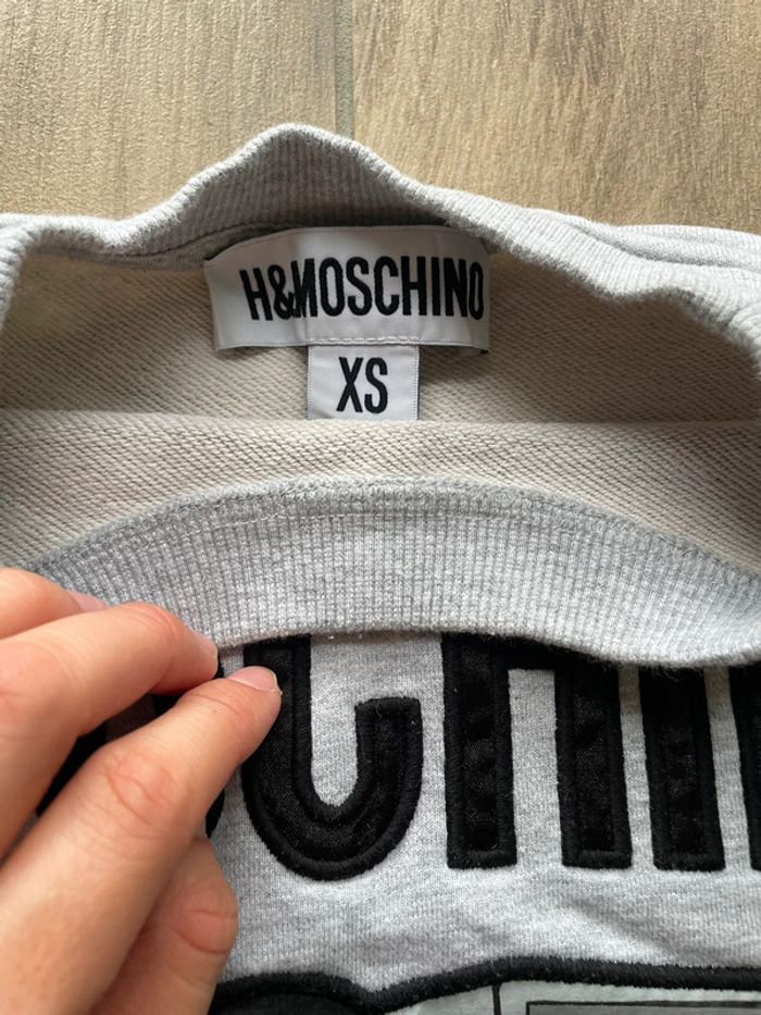 Sweat Moschino X H&M - photo numéro 2
