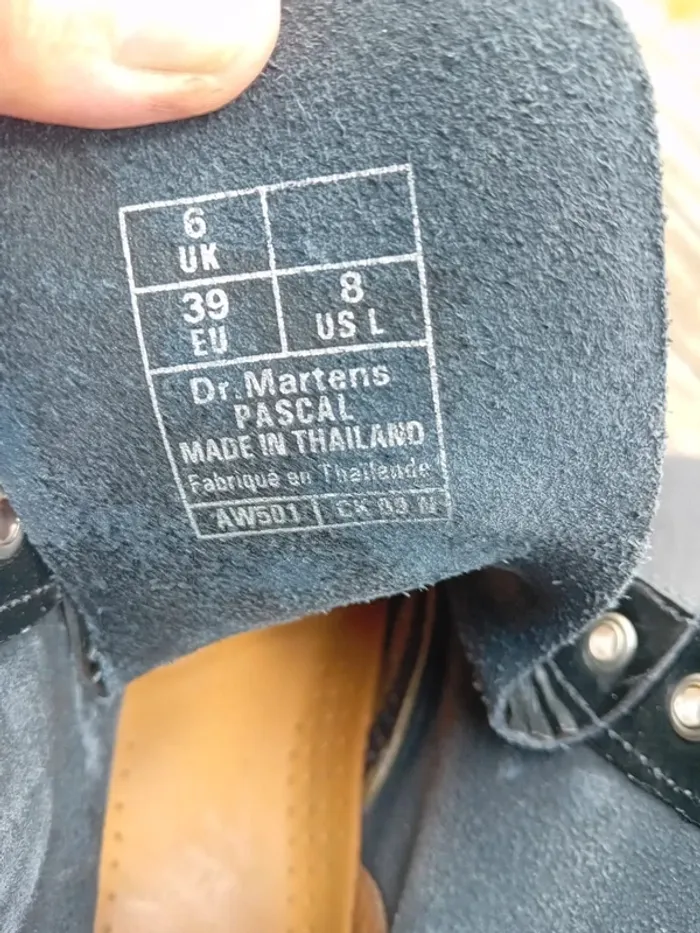 Dr. Martens Pascal vernis noir et rose 39 - photo numéro 11