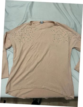 Pull Rose avec détails perles Taille S