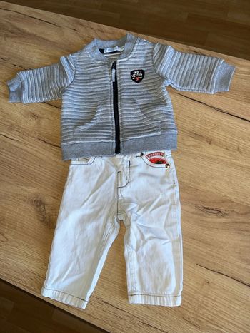 Ensemble jeans et gilet