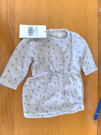 324785 robe grise motif fleurs fille 3 mois kiabi