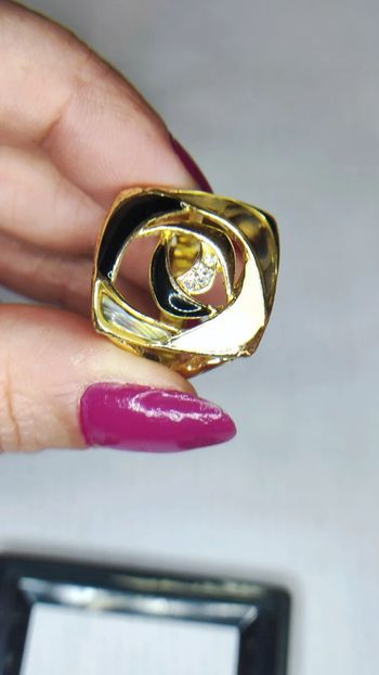 Bague dorée