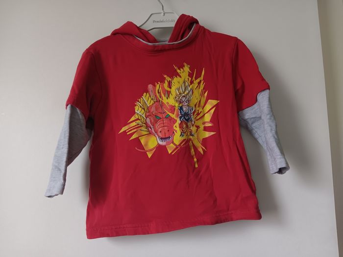Pull garçon dragon ball Z 6-7 ans