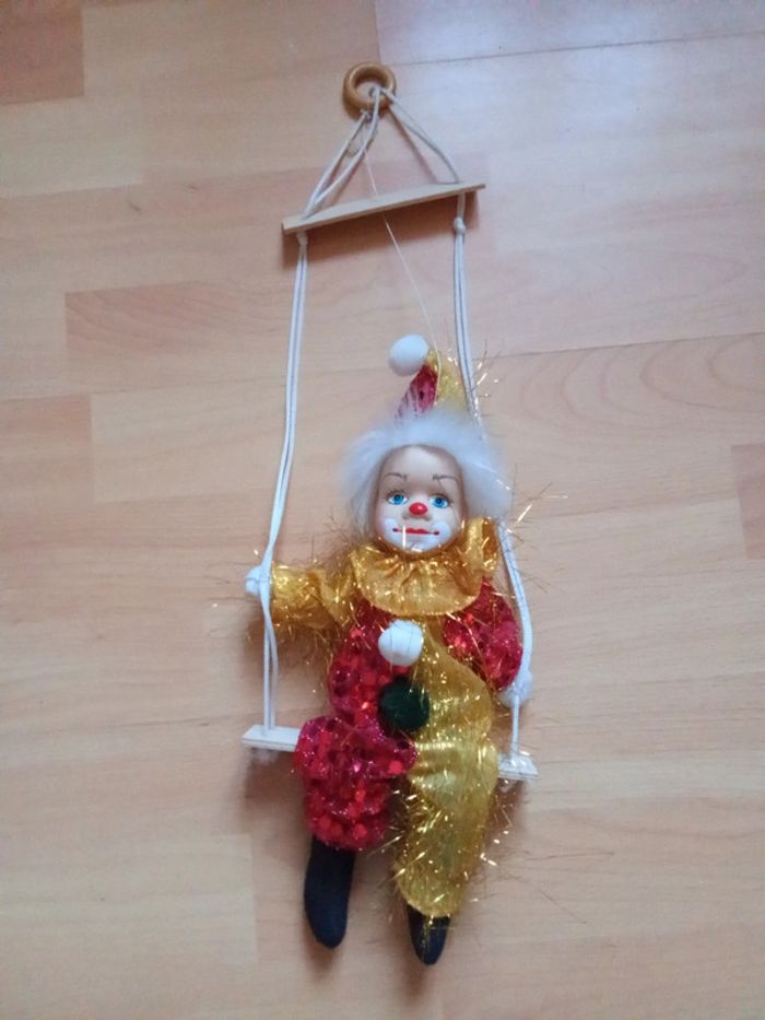 Petit clown a suspendre - photo numéro 2