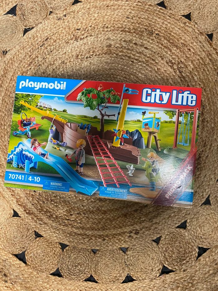 City Life playmobil neuf.