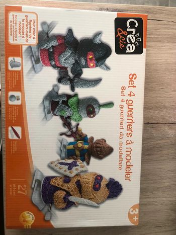 Set de 4 guerriers à modeler