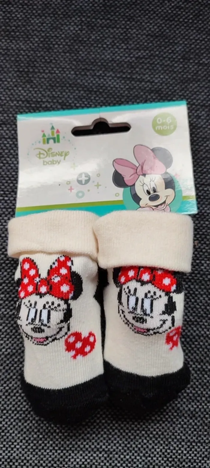 Chaussons fille bébé