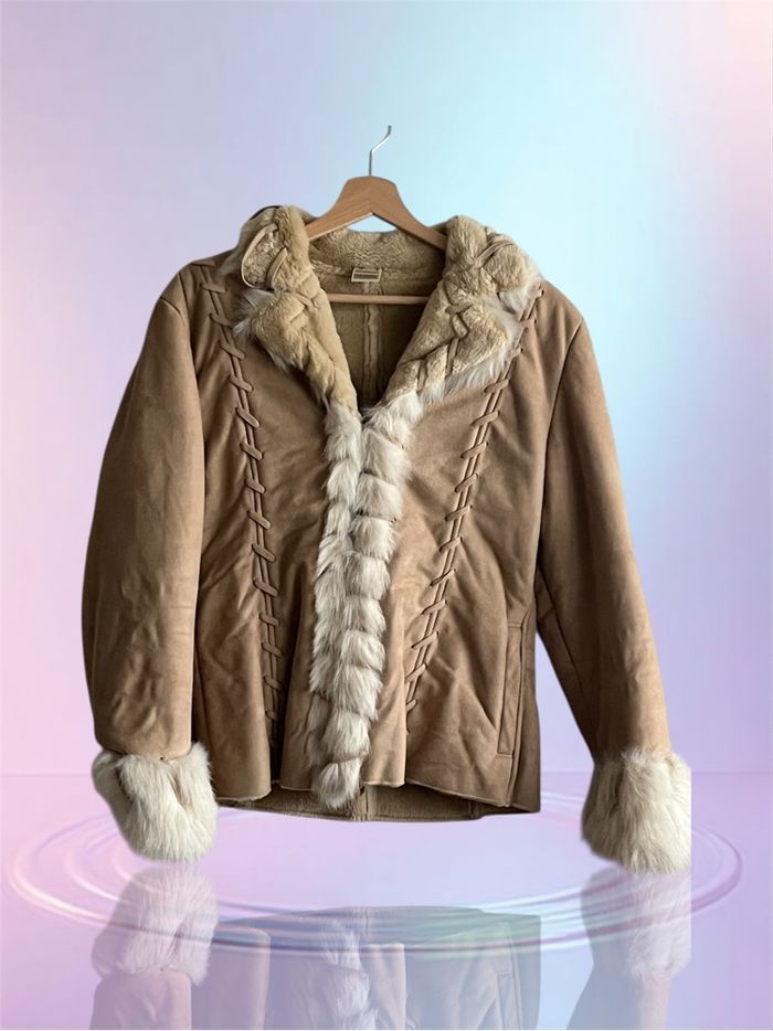 Manteau fausse fourrure - photo numéro 3