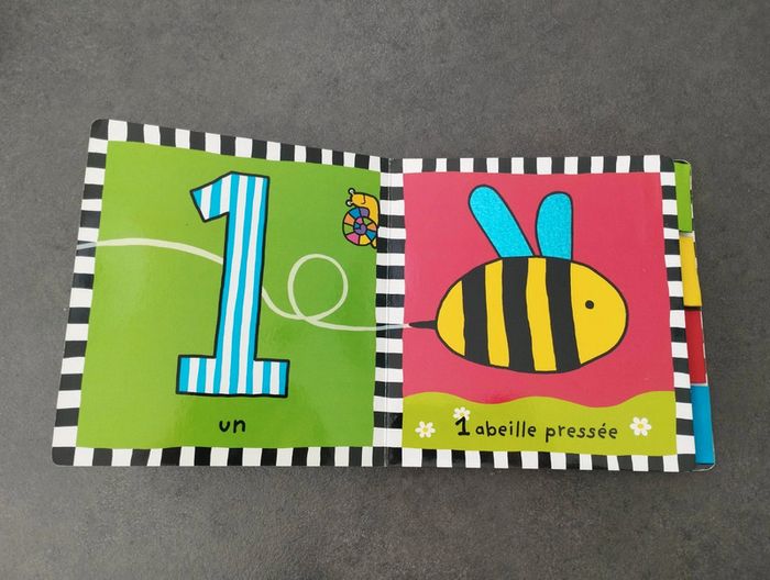 Livre à toucher mes petites bêtes - photo numéro 2