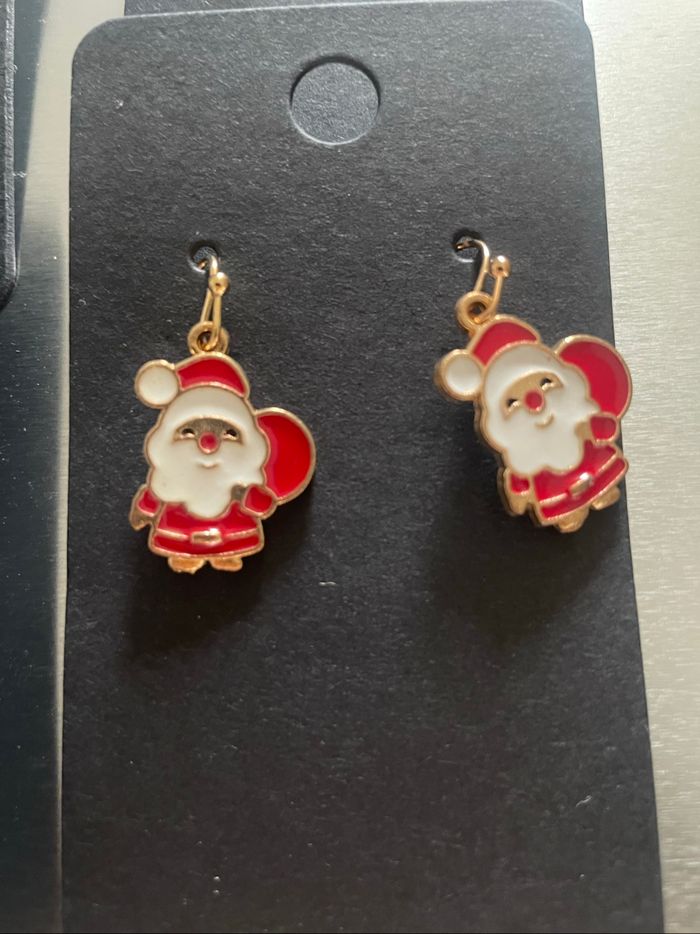 🎄 Lot de 5 paires de boucles d’oreilles de Noël🎄 - photo numéro 4