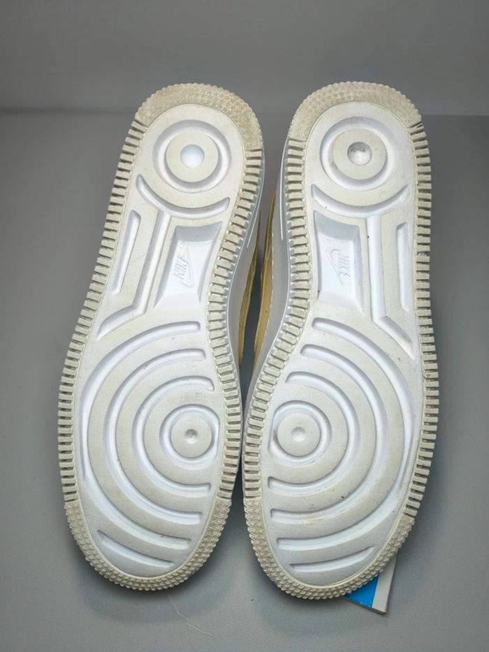 Baskets Nike air force one sage low pointure 41 neuves sans boîte - photo numéro 7