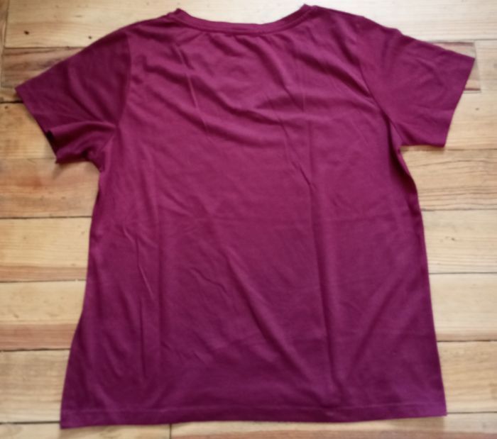 T shirt taille L - photo numéro 3