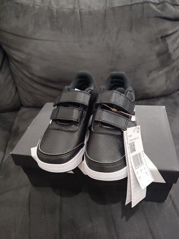 Basket enfant adidas 