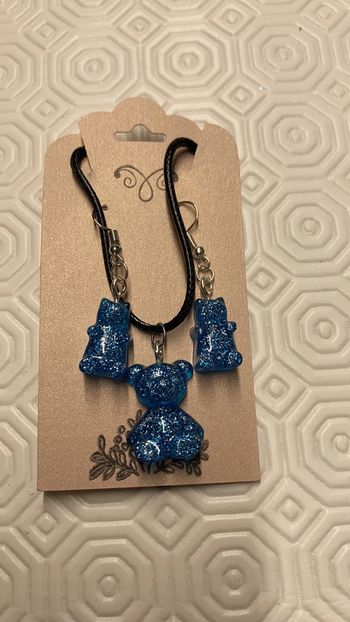 Parure collier et boucles d’oreilles ourson 🐻
