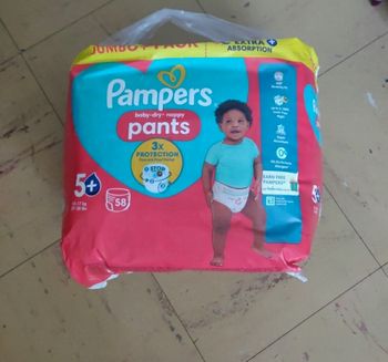 Couches culottes Pampers pant 5+