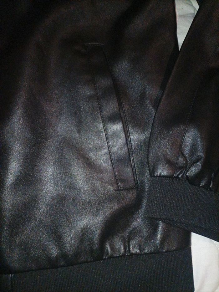 Veste neuve - photo numéro 3