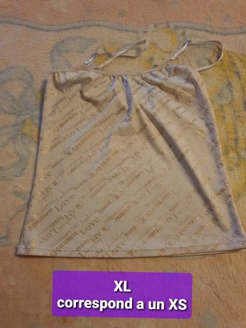👄 Débardeur en xl mais taille en xs👄