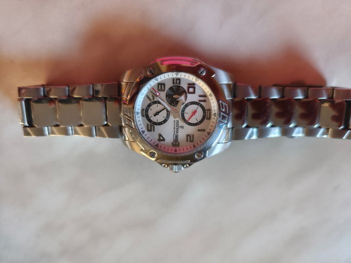 Montre - photo numéro 5