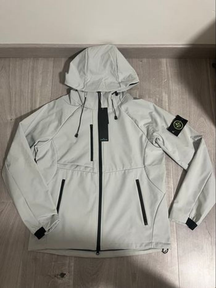 Veste imperméable stone island
