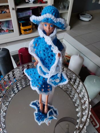 Vêtements pour Barbie 3 €