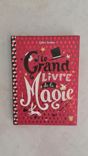 Livre "Le grand livre de la magie"