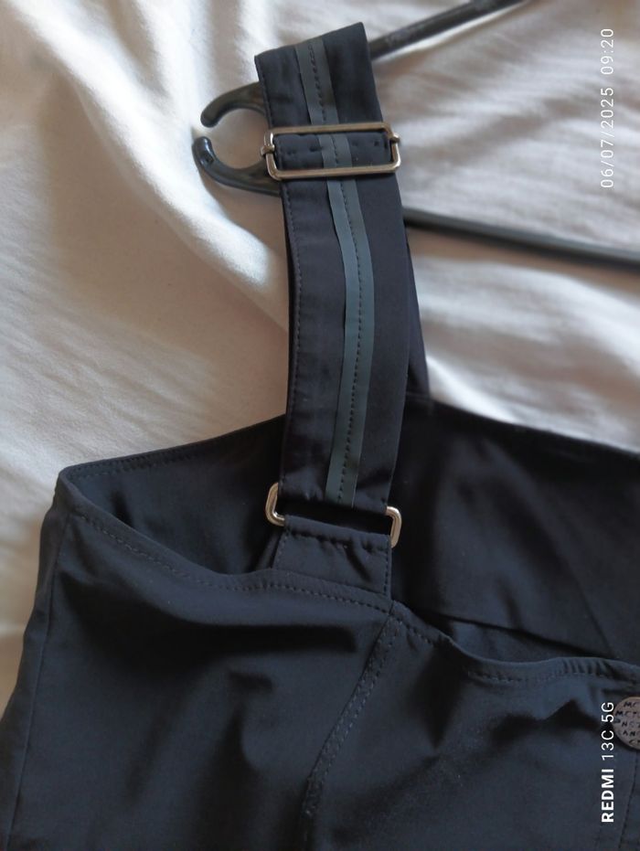 Robe MC Planet taille 4 - photo numéro 3