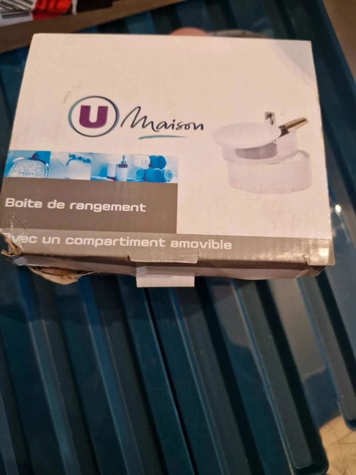 Boite de rangement neuve blanche