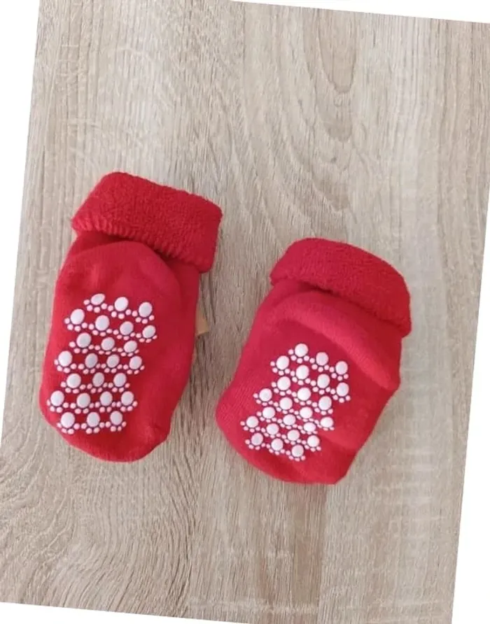 Chaussettes antidérapantes Thème Noël - photo numéro 3