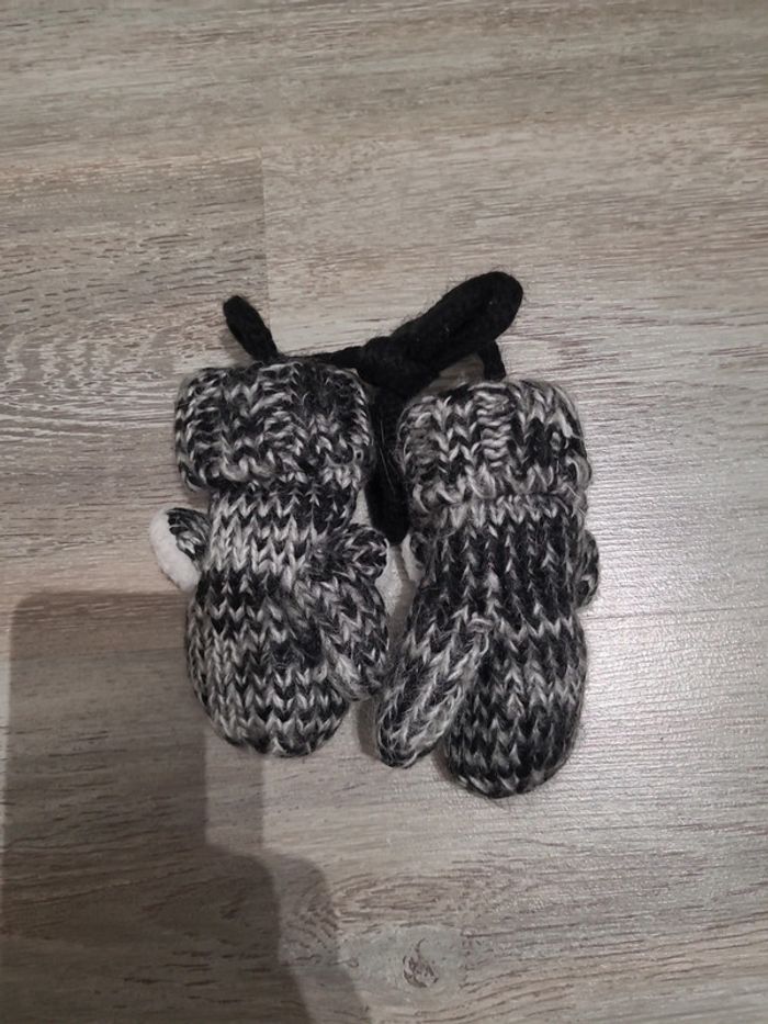 Moufles pandas noir et blanc fourrés - photo numéro 2