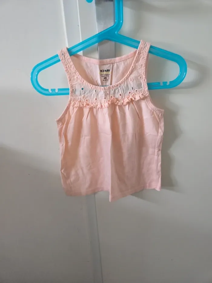T-shirt fille taille 4ans kiabi