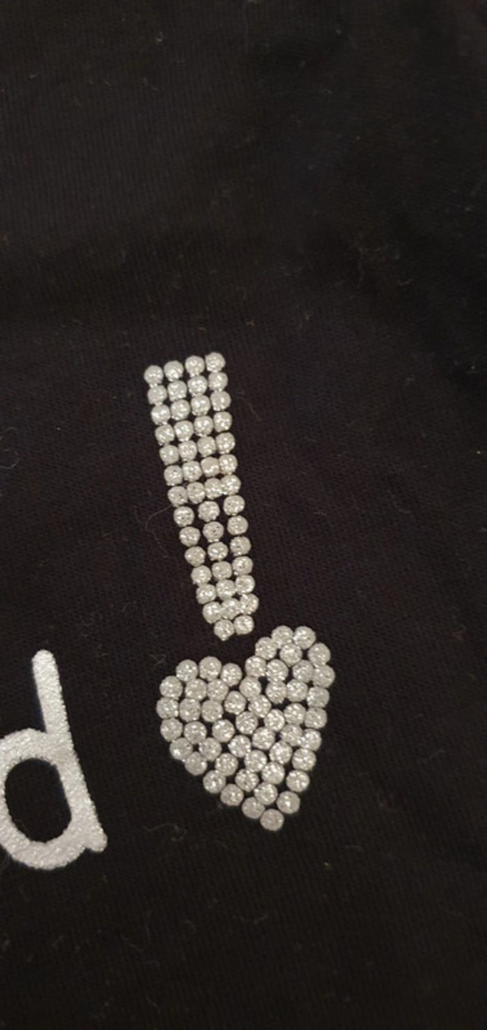 Tee-shirt noir TAO Tape à l'œil taille 6 mois en très bon état - photo numéro 2