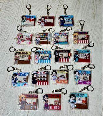 Lot de 18 portes clés  « Démon slayer » neuf 