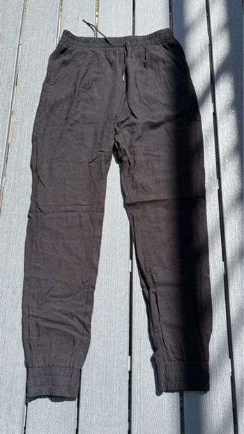 Pantalon sarouel noir Kiabi fille taille 10 ans