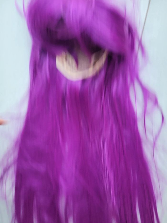 Perruque violet cheveux long et frange taille adulte - photo numéro 4