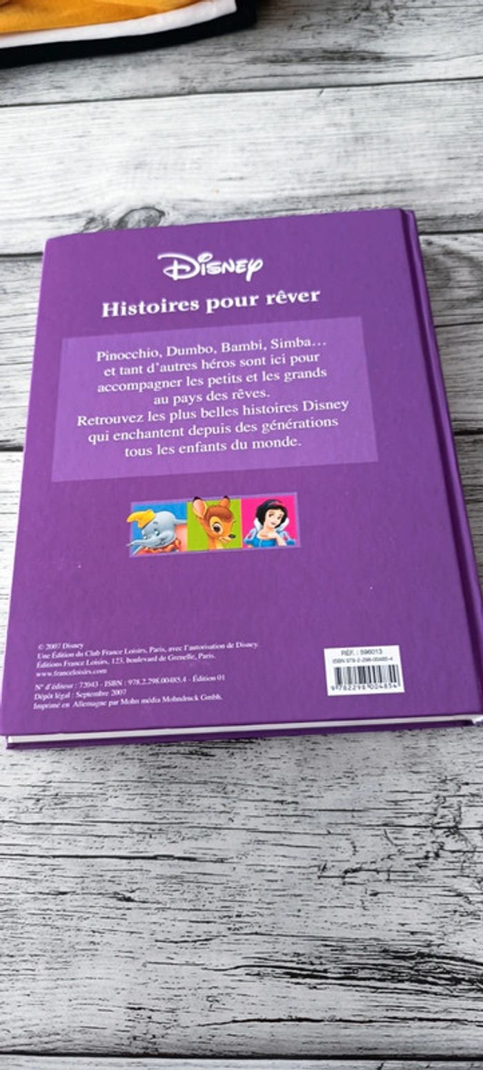 Livre histoires Disney - photo numéro 2