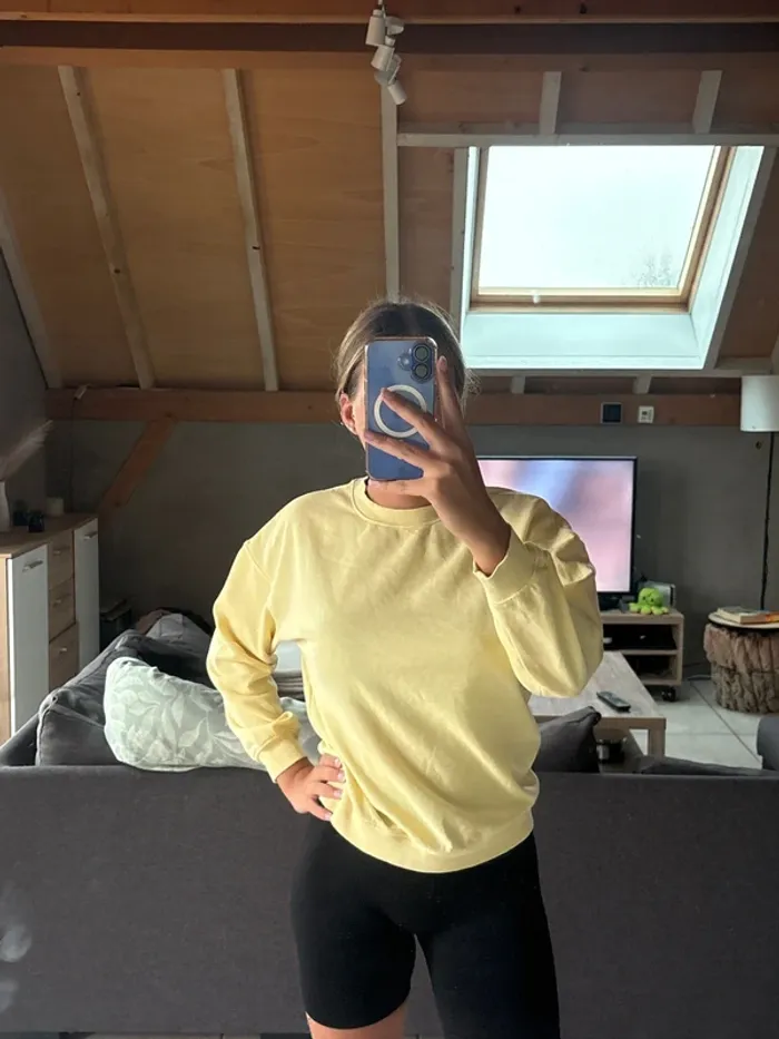 Pull Jennyfer