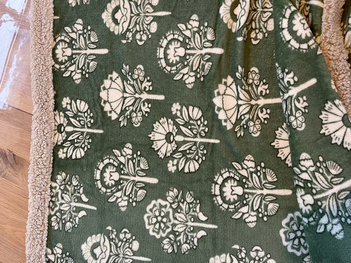 Peluche + plaid assortis - photo numéro 5